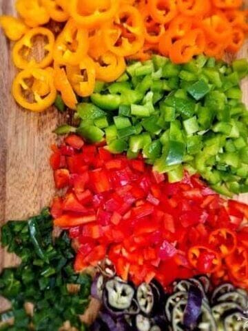 Peppers chopped and ready to go