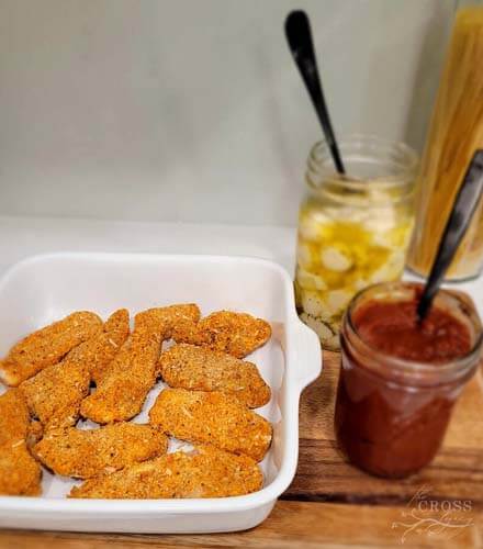 chicken strips with condiments